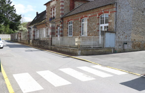 Arret de bus - COCHEREL BOURG ÉCOLE
