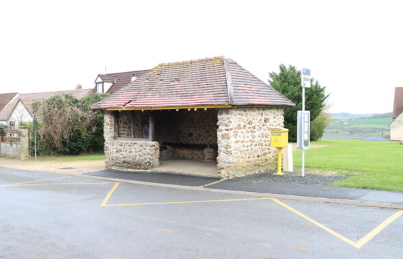 Arret de bus - COCHEREL CENTRE