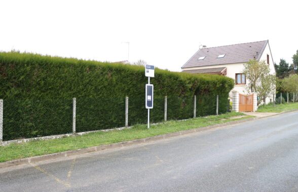 Arret de bus - CROUY SUR OURCQ CIMETIERE
