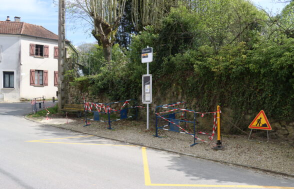 Arret de bus - JAIGNES RUE DE VERDUN