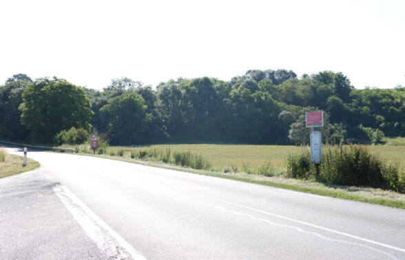 Arret de bus - TROCY EN MULTIEN LE LAUCONNOIS