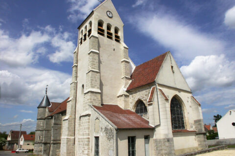 Vue de l'église de Marcilly