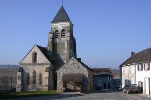 Vue de l'église de Germigny-sous-Coulombs