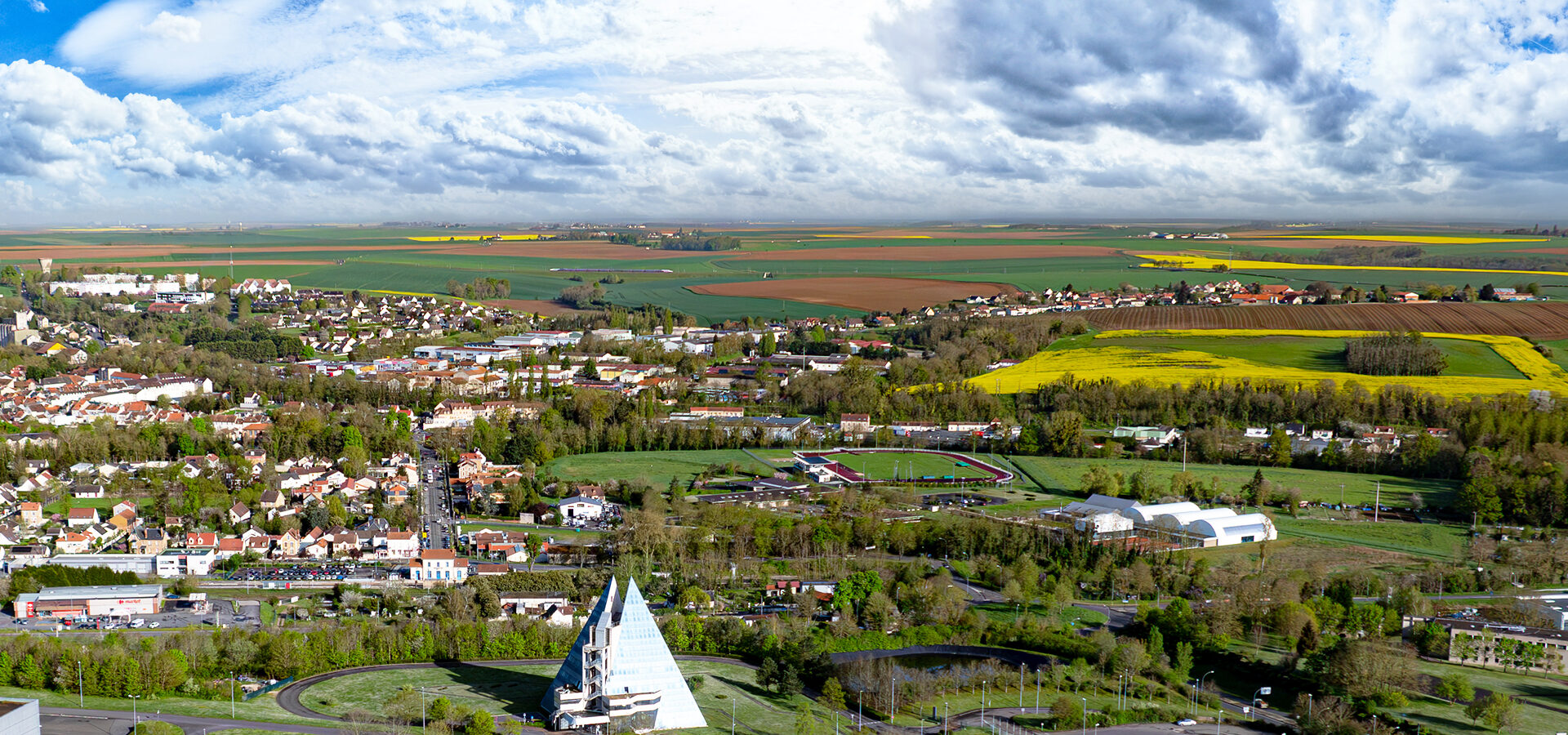 Vue aérienne des équipements du Pays de l'Ourcq à Mary-sur-Marne, Ocquerre et Lizy-sur-Ourcq