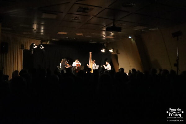 Quintette "Le Bateau ivre" lors des Concerts de Poche à la Pyramide Jean DIDIER à Mary-sur-Marne.