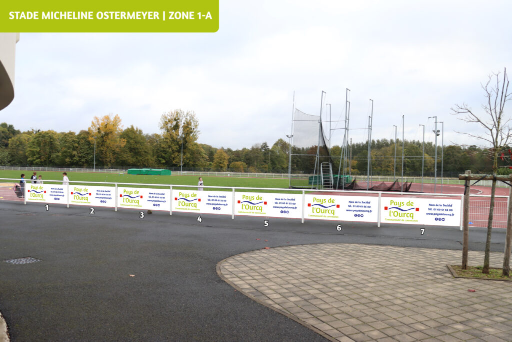 Emplacements publicitaires - Stade Micheline OSTERMEYER (Zone 1-A) - Agrandir l'image, fenêtre modale